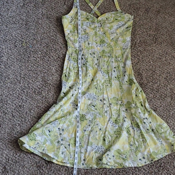 Loft yellow floral sun dress, size 4 - Picture 8 of 8